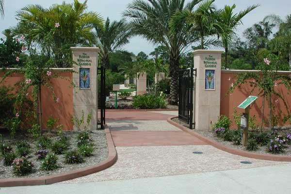 Signage - Florida Botanical Gardens in Largo, Florida; entrance to the Florida Botanical Gardens